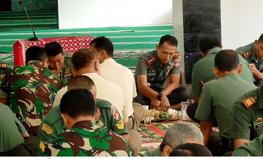 “Kembul Bujana” Upaya Memupuk Kekompakan Dan Kebersamaan Anggota Kodim 0734/Yogyakarta