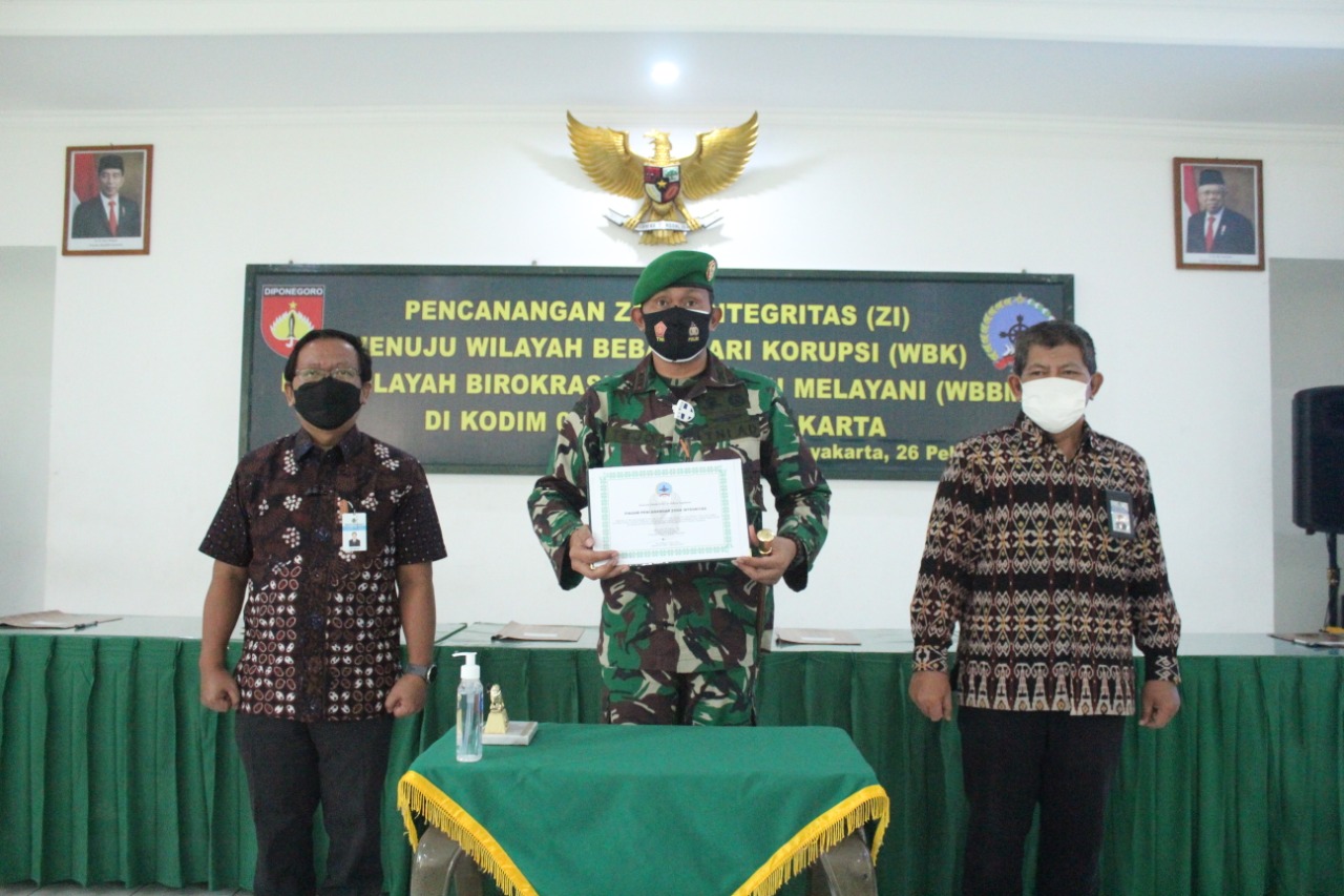 Kodim Kota Yogyakarta Semangat Bangun Komitmen Pencanangan Zona Integritas Wilayah Bebas Korupsi Wilayah Birokrasi Bersih dan Melayani