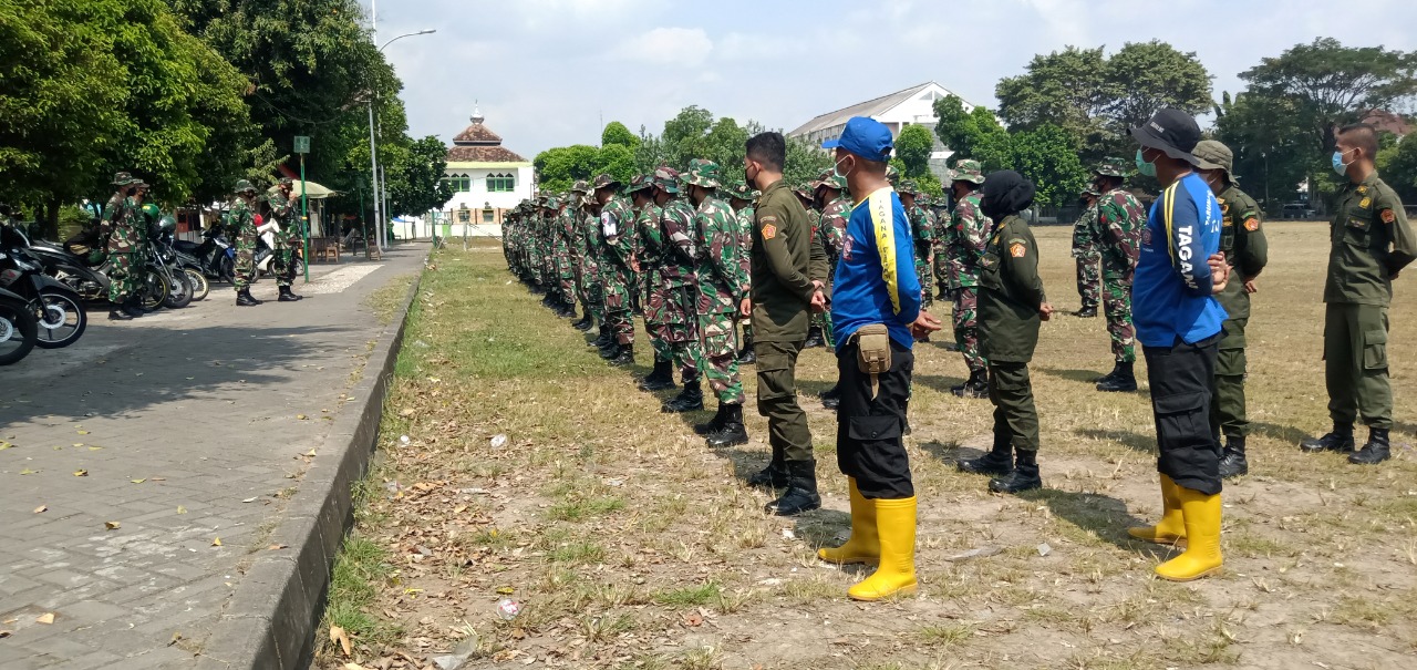 TMMD REGULER KE-111 KODIM JOGJA TETAP TEGAKKAN PROKES DIMASA PANDEMI COVID-19