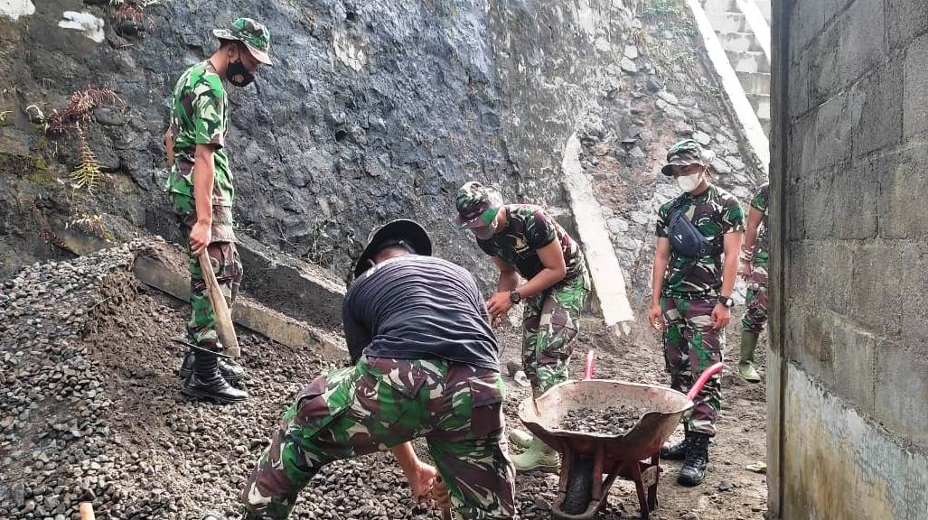 Angkong Menjadi Alat Favorit Dalam TMMD Reguler ke-111 Kodim 0734/Kota Yogyakarta