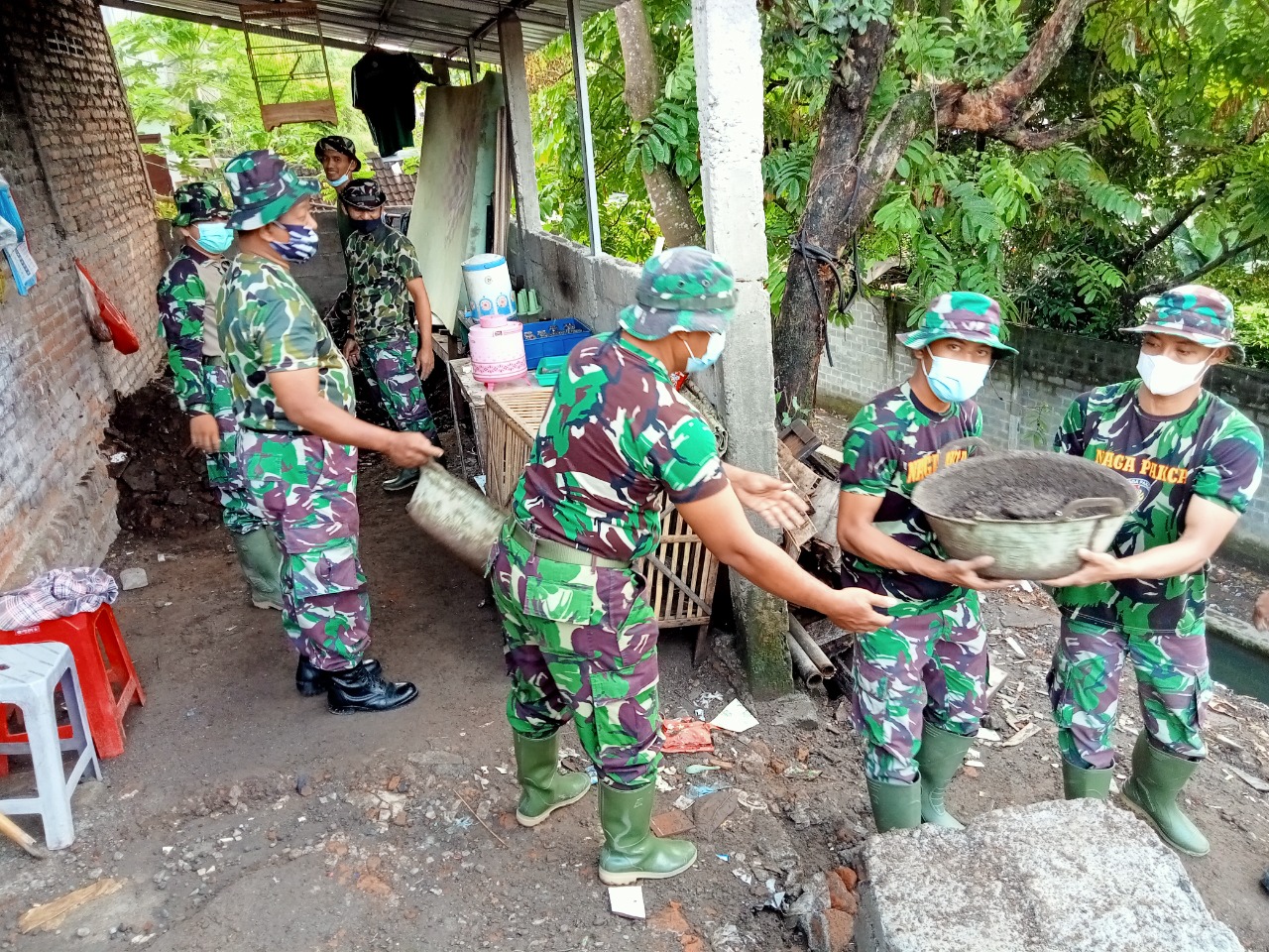 TMMD REG JOGJA JADIKAN SUNGAI BERSIH SEBAGAI DAMBAAN MASYARAKAT