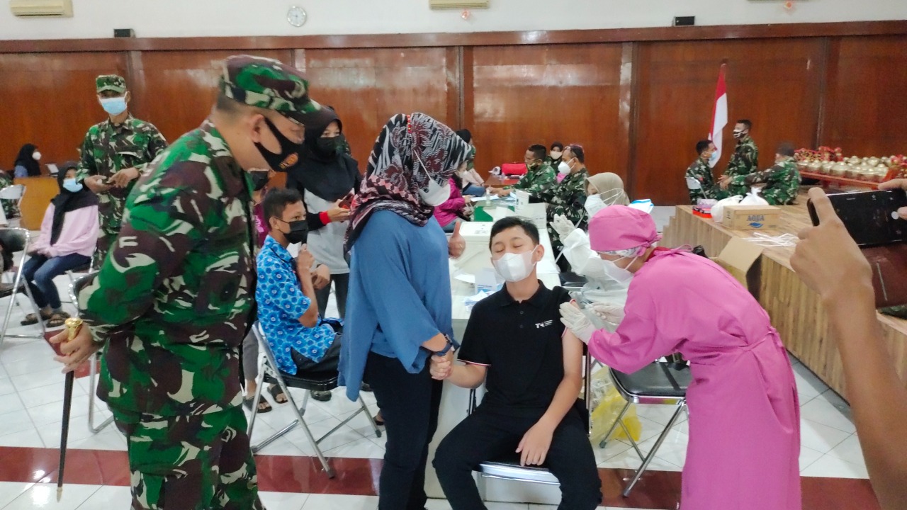 Dandim Kota Yogyakarta Tinjau Langsung Vaksinasi