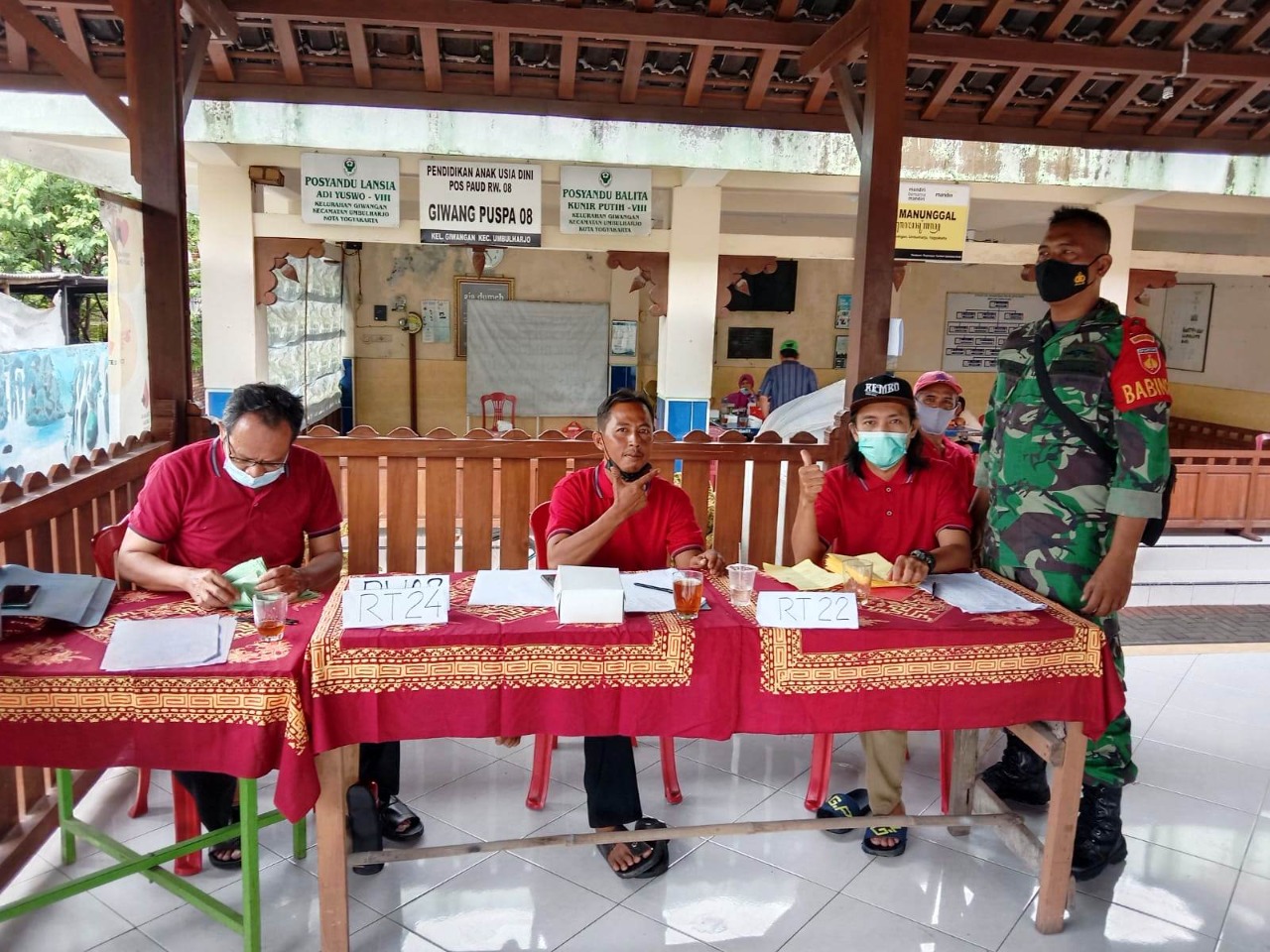 Babinsa Memantau Pemilihan RW Dan RT di Wilayah Ponggalan