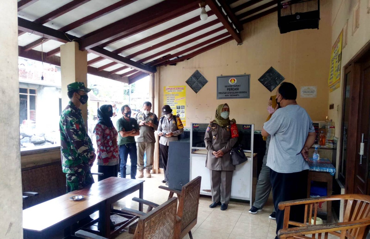 Satpol PP Provinsi D.I. Yogyakarta Kunjungan Jaga Warga Di Kelurahan Kadipaten