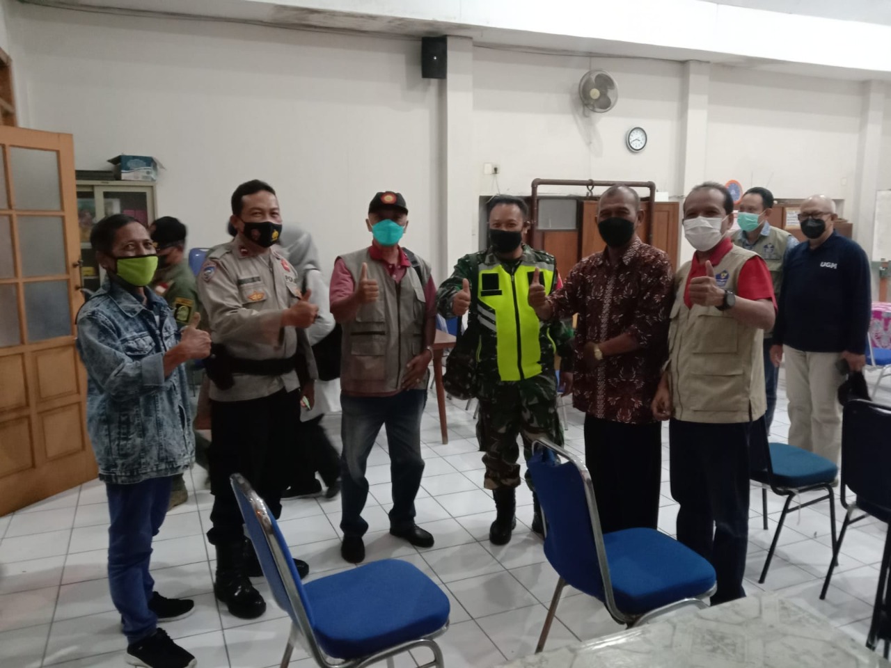 Koramil 09/Mj Koordinasi pasar sore bersama Forkopimka